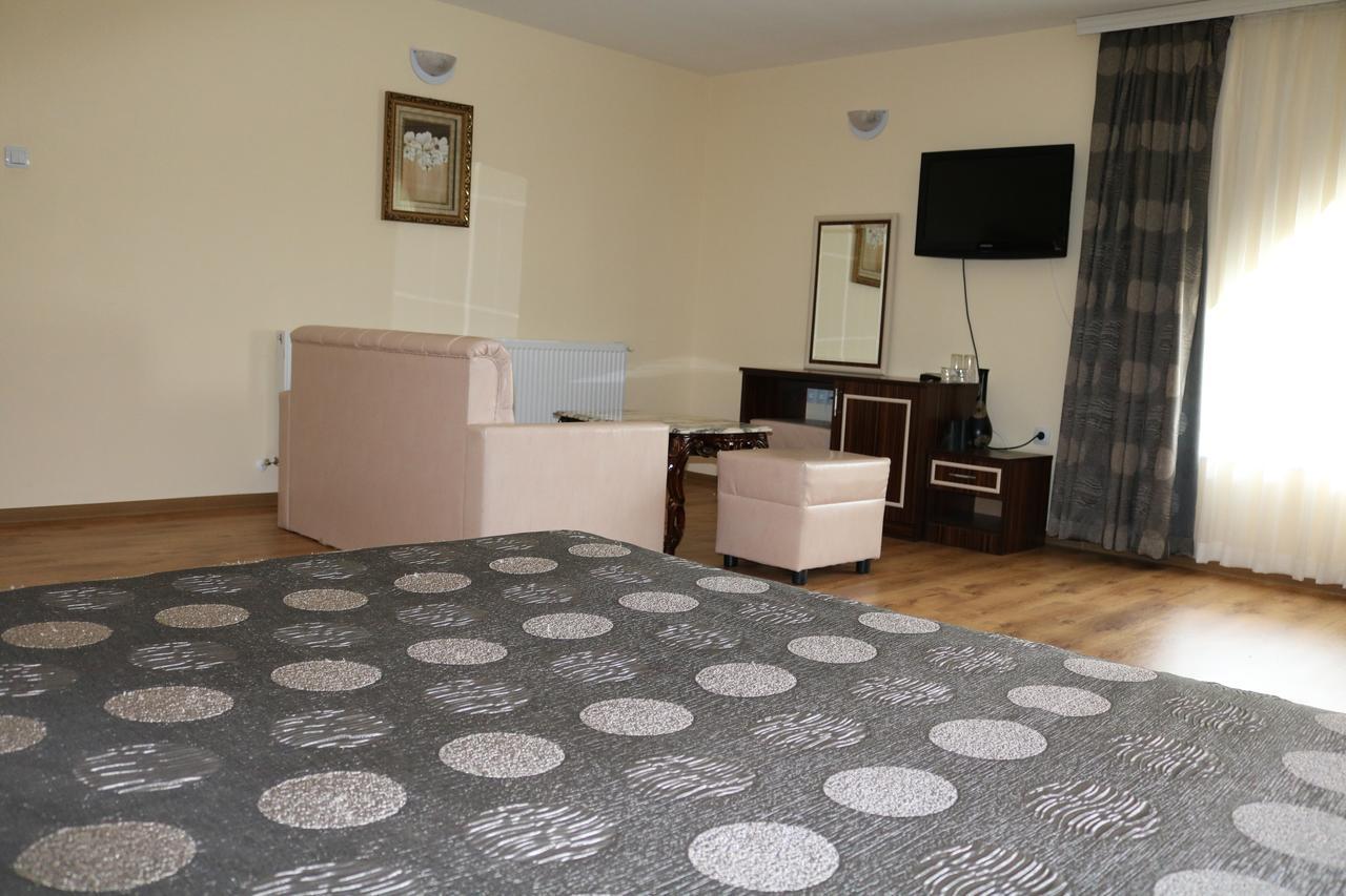 Hotel Arda Kyrdżali Zewnętrze zdjęcie